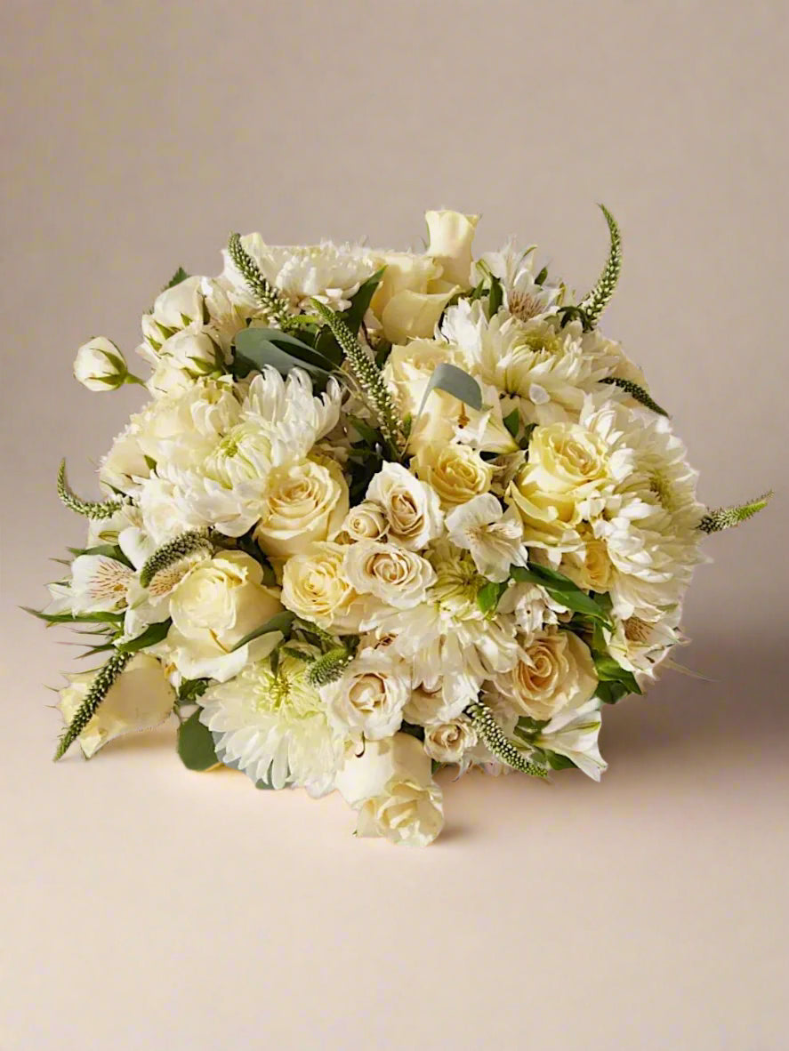 Peaceful bouquet large