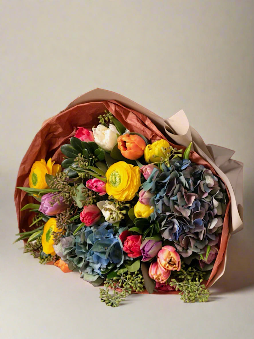 Summer grand bouquet