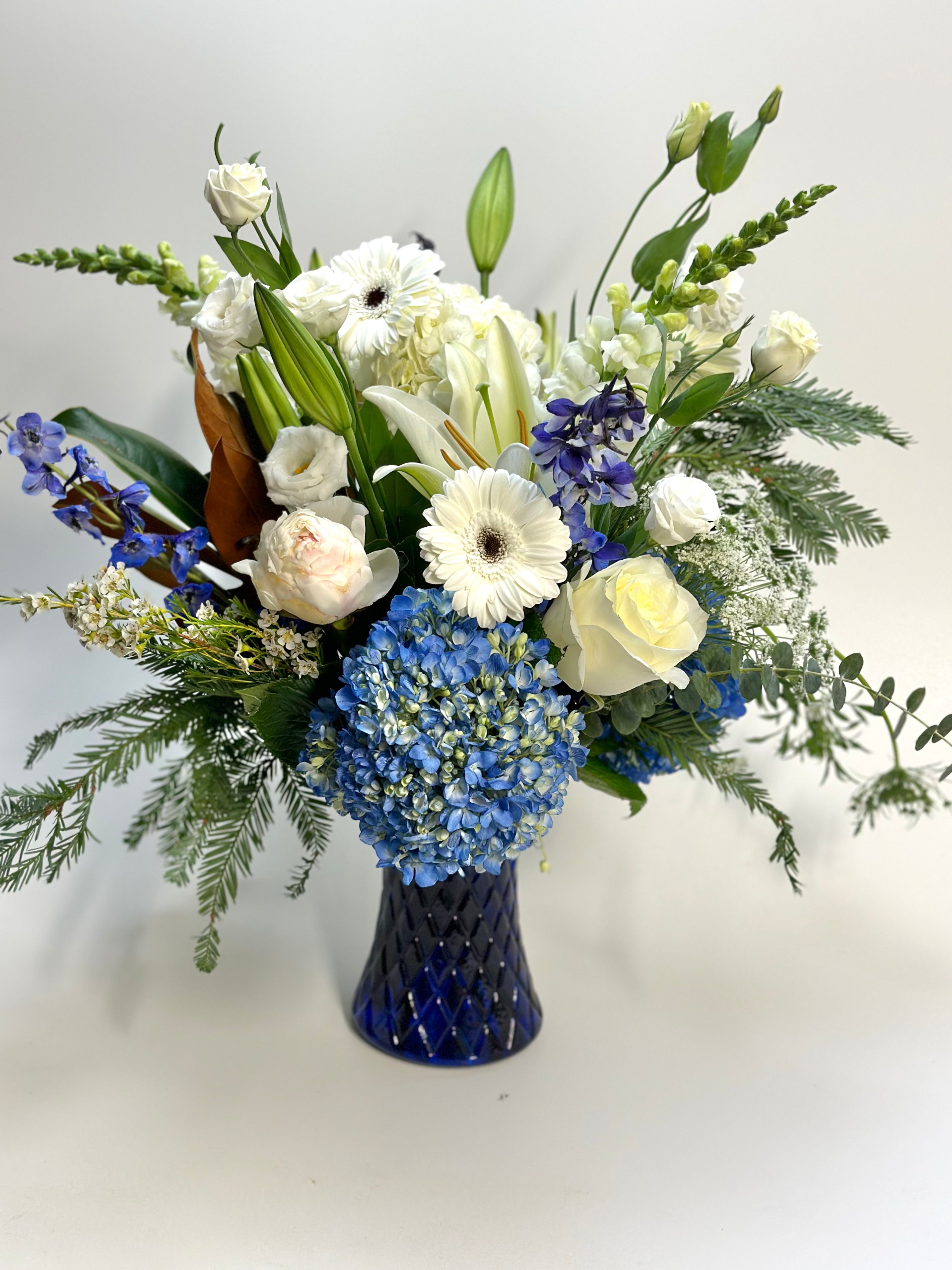 Winter sparkle bouquet - FREE DELIVERY IN DC