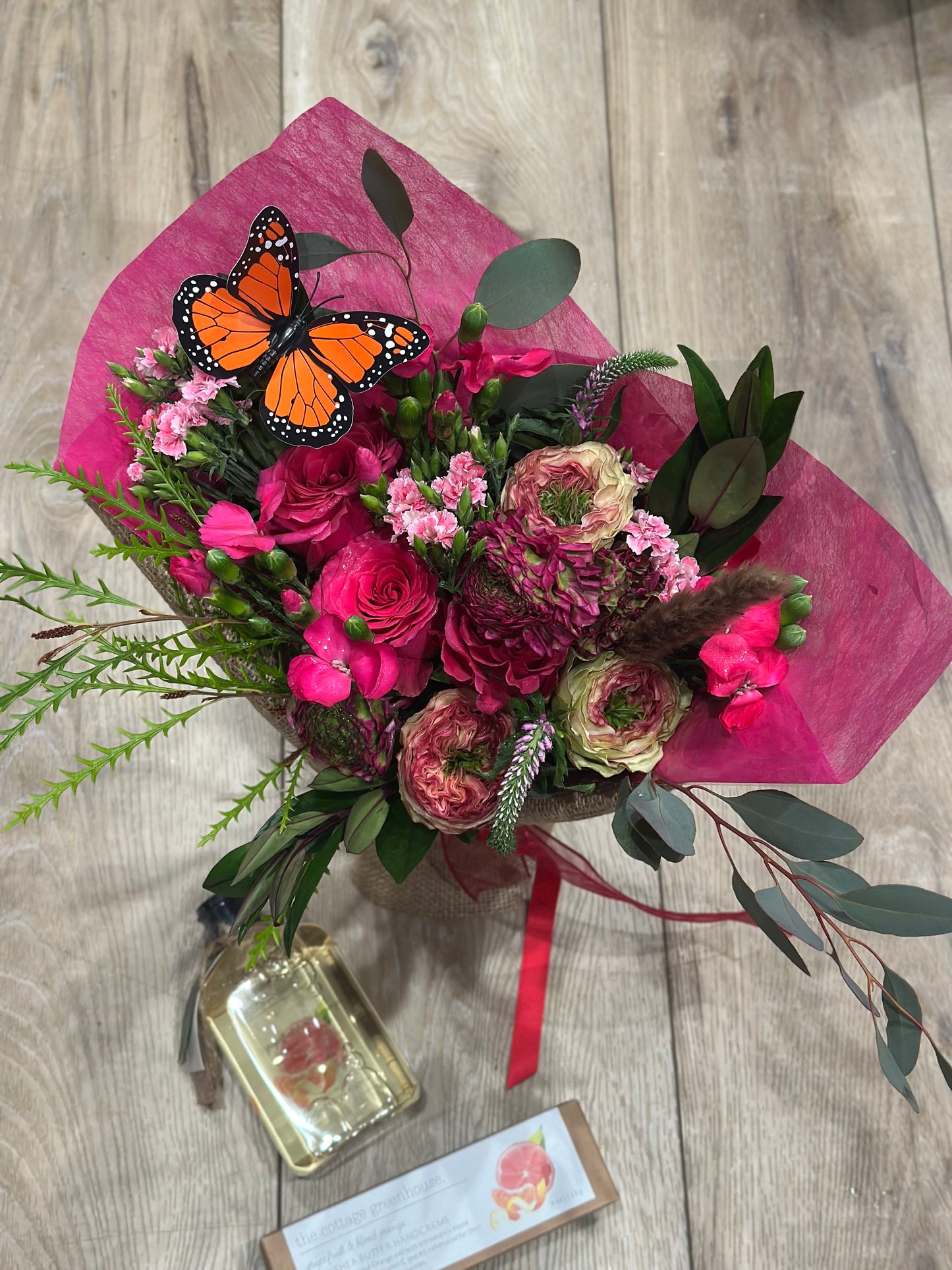 Lush - Valentine signature bouquet gift