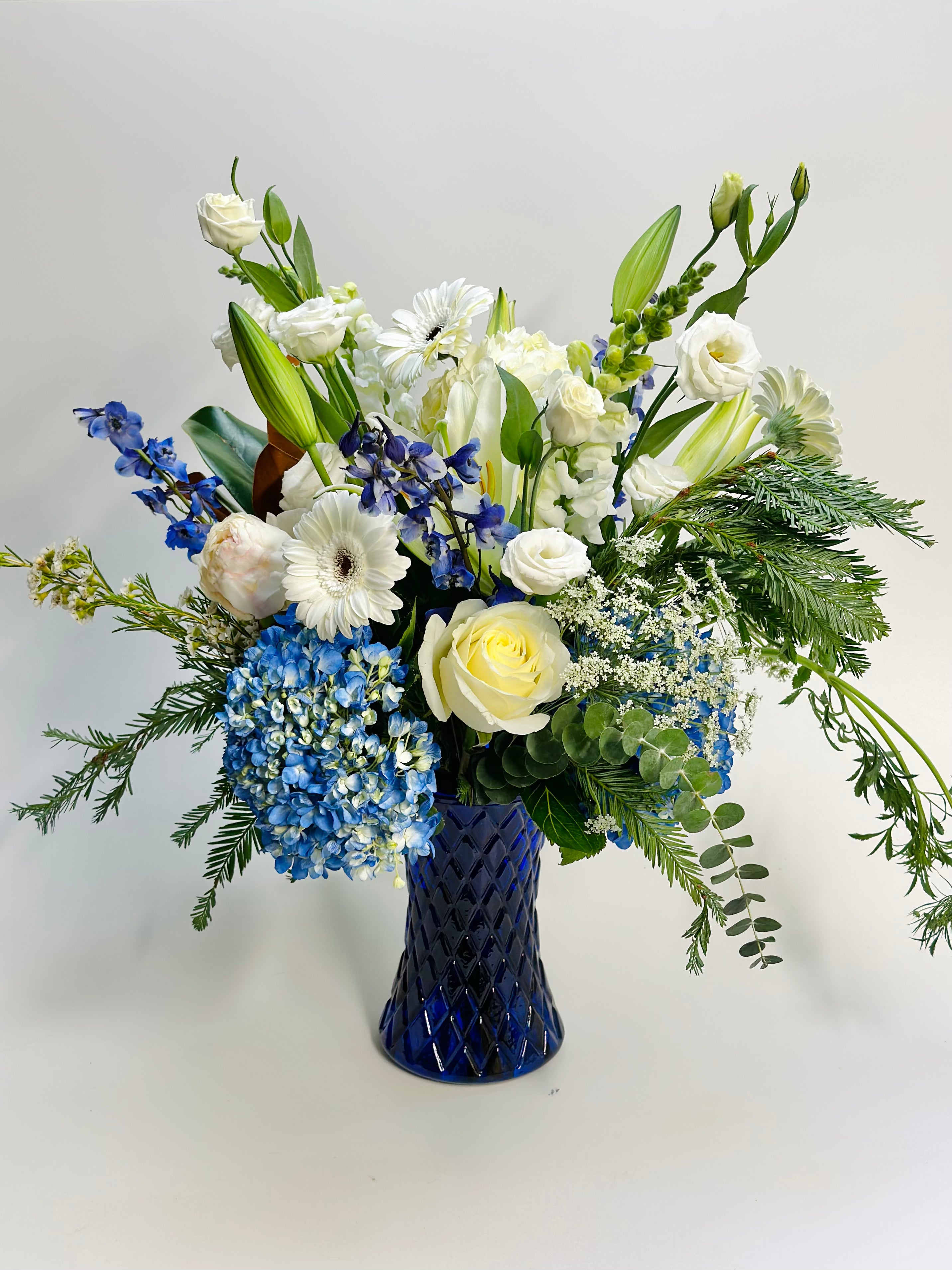 Winter sparkle bouquet - FREE DELIVERY IN DC