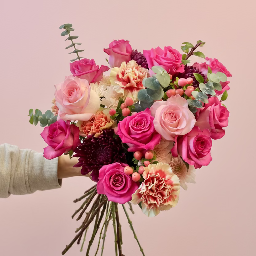 Bloom berry bouquet - WEEKLY SPECIAL